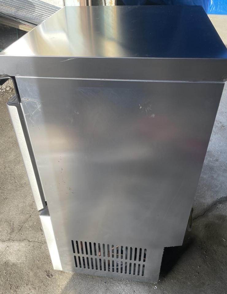 35KG 製氷機￥275,000（税込）の写真