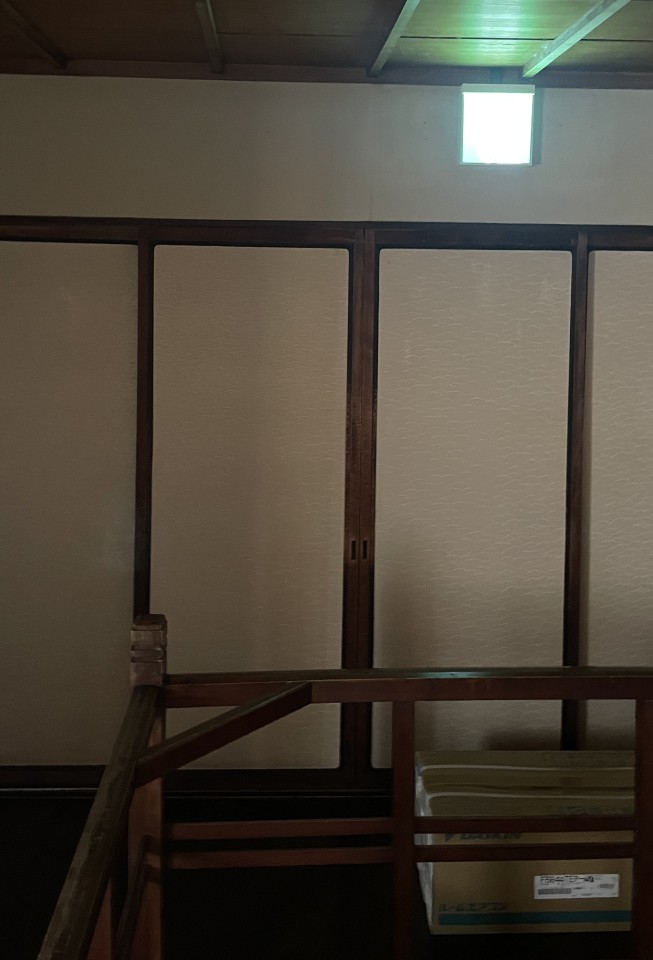 業務用エアコン1台　ルームエアコン2台設置の写真