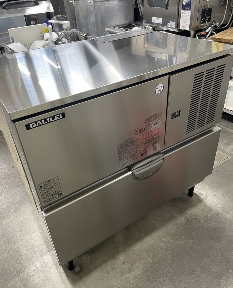 大型製氷機入れ替え工事