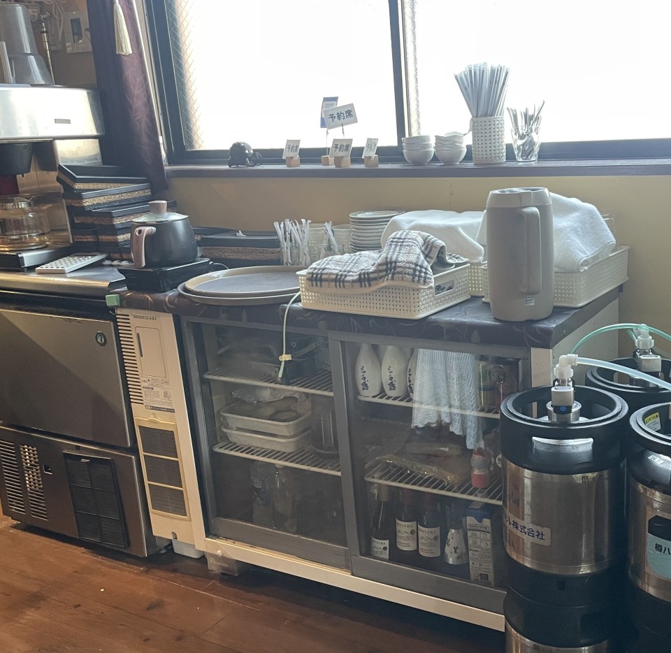 中古厨房機器販売実績スチコン冷蔵ショーケース台下冷蔵庫の写真