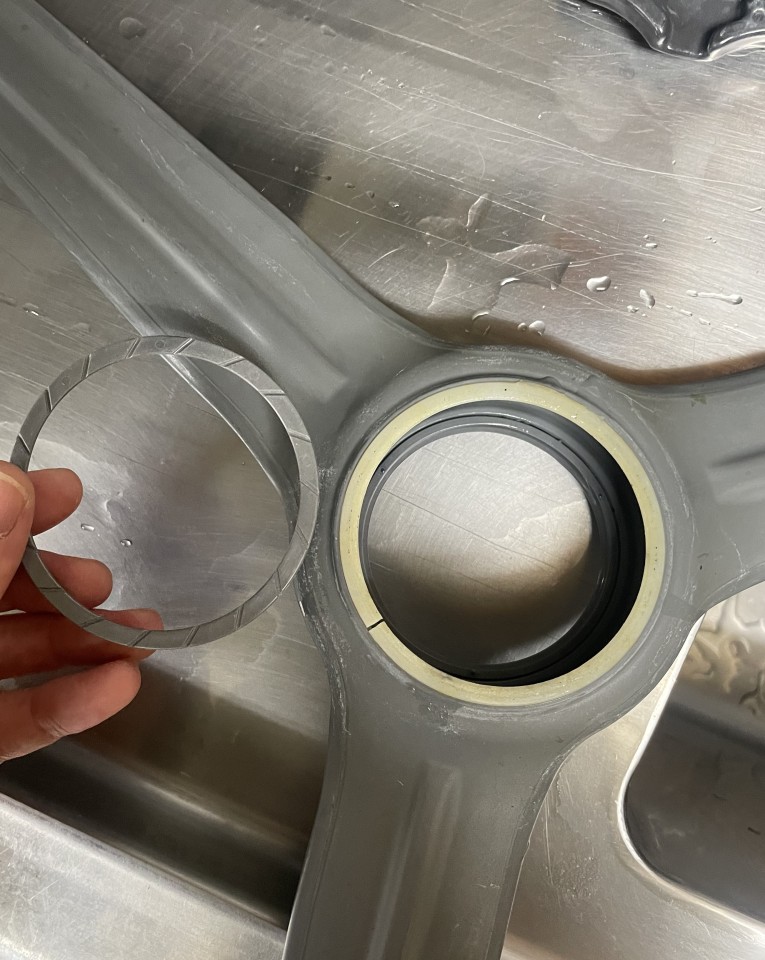 部品交換実績の写真