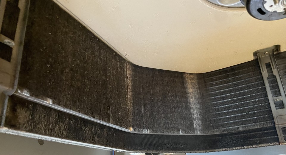 天カセエアコン洗浄内機洗浄3台の写真