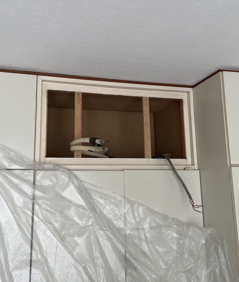 ルームエアコン１台入れ替え工事の写真